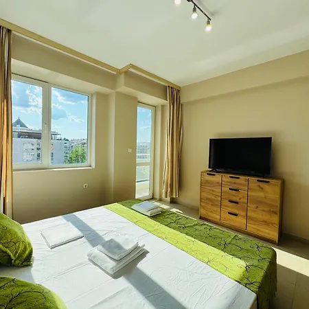 Sunny House 401 Two Bedroom Slantschew brjag