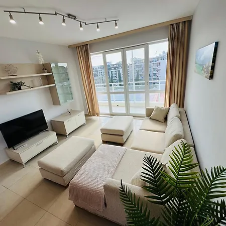 Sunny House 401 Two Bedroom Apartment Slantschew brjag